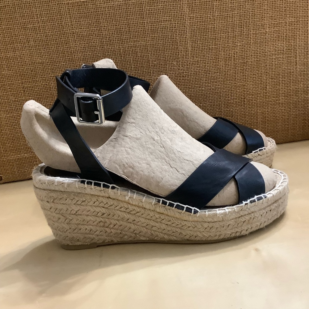 ASOS Black Strap Espadrille 3” Wedge 
Size 6 (SH017)